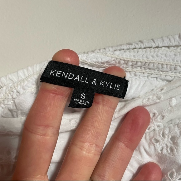 Kendall & Kylie White Eyelet Mini Skirt - Picture 3 of 3